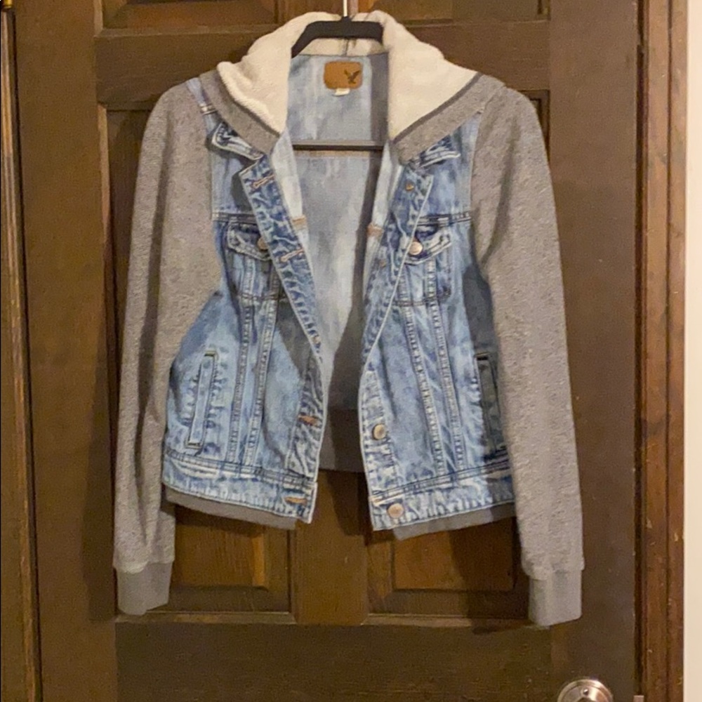 American Eagle Denim / Sweatshirt Jacket